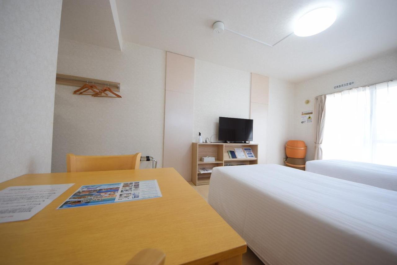 Stay In Sumuka Kokusai Street Tomari Bagian luar foto