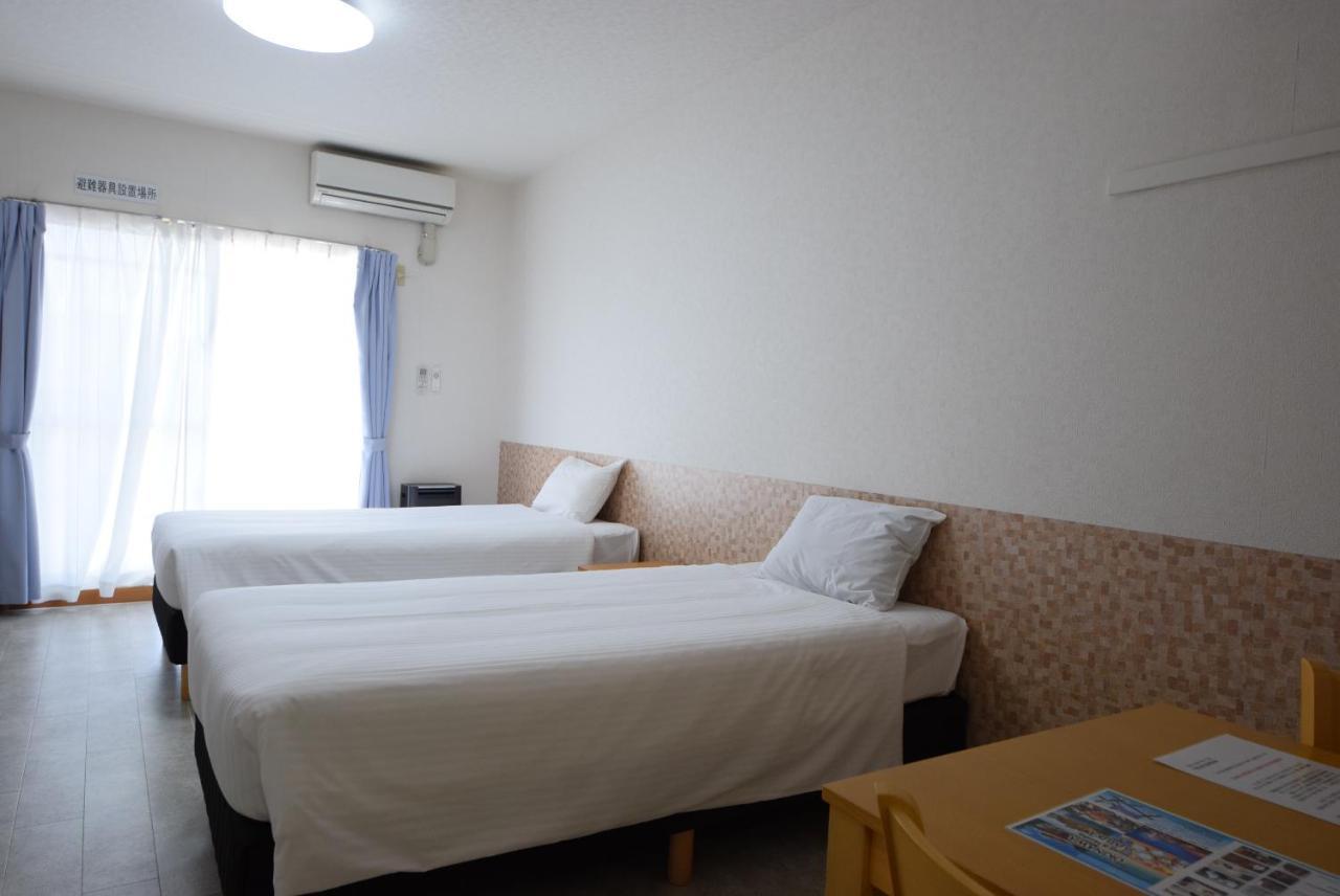 Stay In Sumuka Kokusai Street Tomari Bagian luar foto