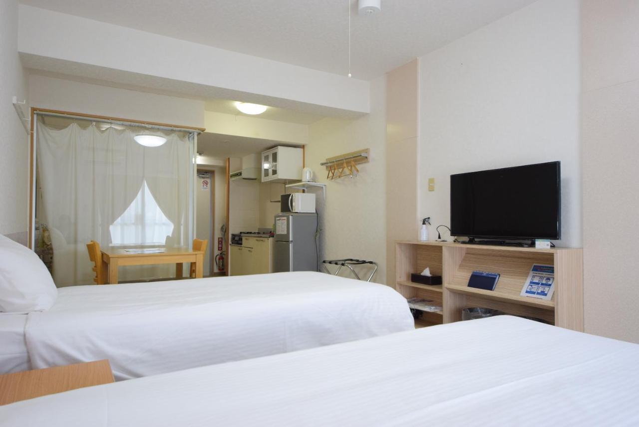 Stay In Sumuka Kokusai Street Tomari Bagian luar foto