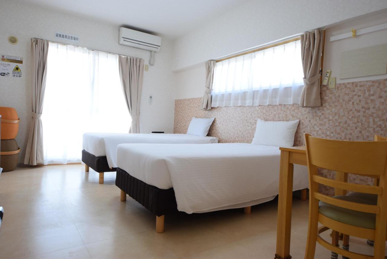 Stay In Sumuka Kokusai Street Tomari Bagian luar foto