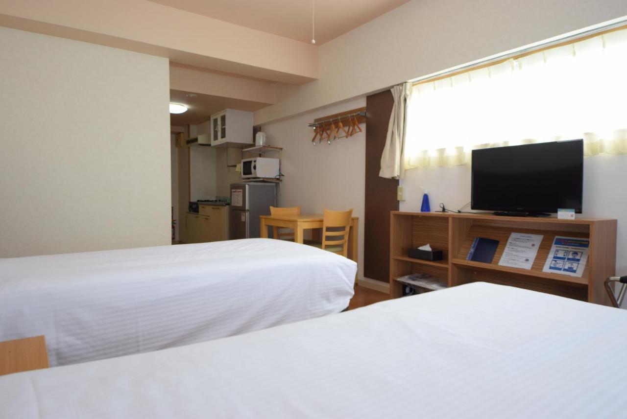 Stay In Sumuka Kokusai Street Tomari Bagian luar foto